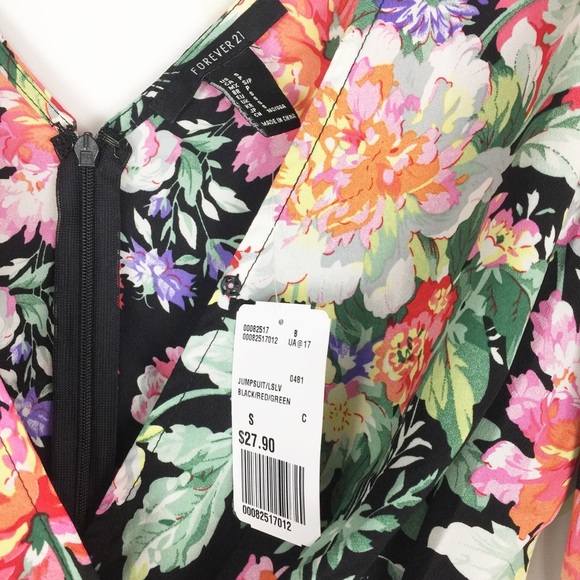 NEW Forever 21 Black Floral Romper S - Picture 3 of 7